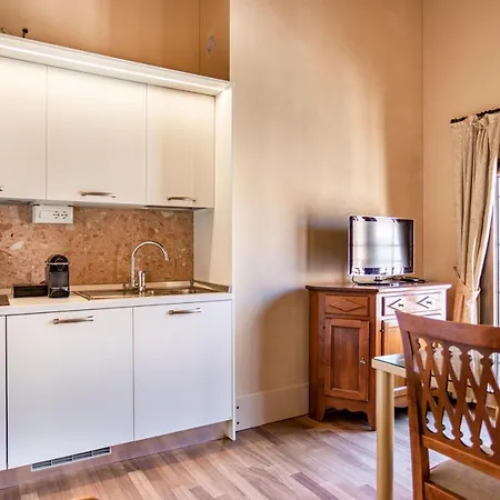Guesthost - Molino Stucky Ii * Венеция