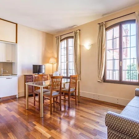 Apartment Molino Stucky Ii