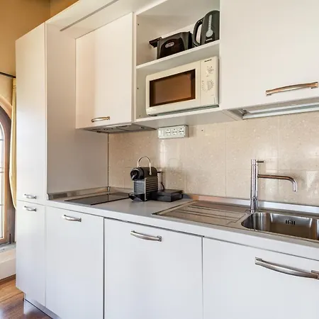 Апартаменты Molino Stucky Ii