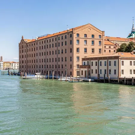 Апартаменты Molino Stucky Ii Венеция